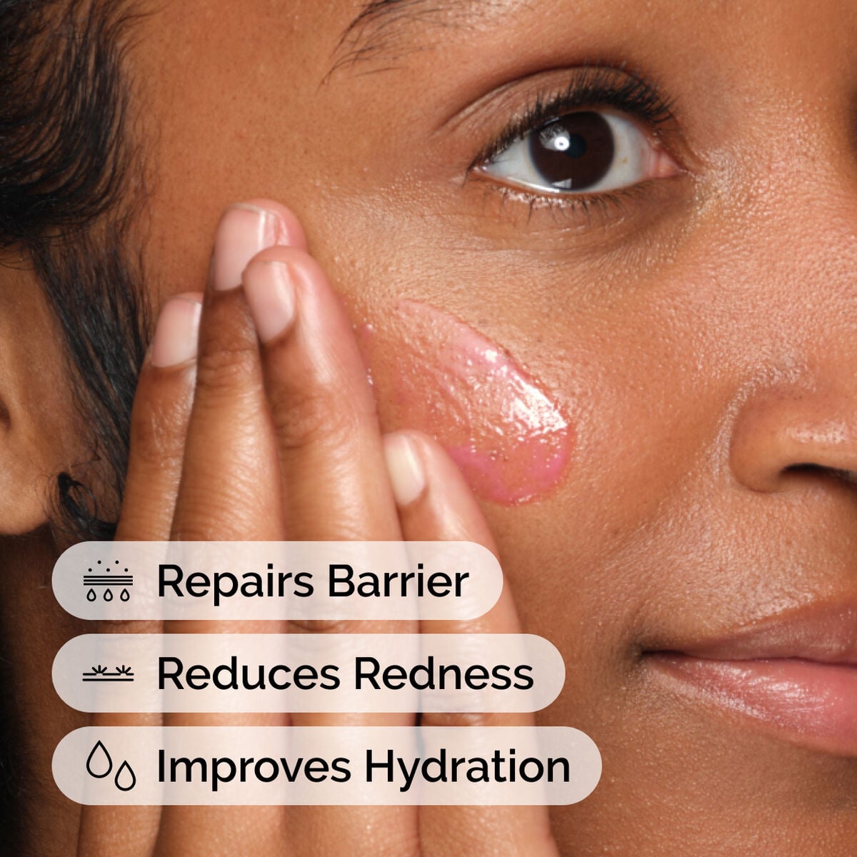 soothing-and-barrier-support-serum-set-a6 ord-soothing-barrier-support-serum-model-application-with-benefits.jpg